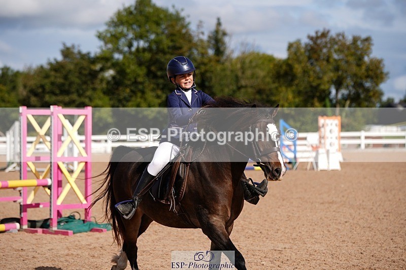 250921-112236-02662 - Cls 21+22 Club and Schools 70cm