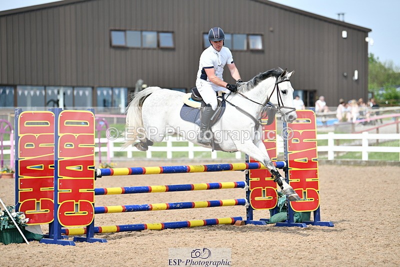 240511A-153440-14159 - Cls 25 British Novice and 90cm Open
