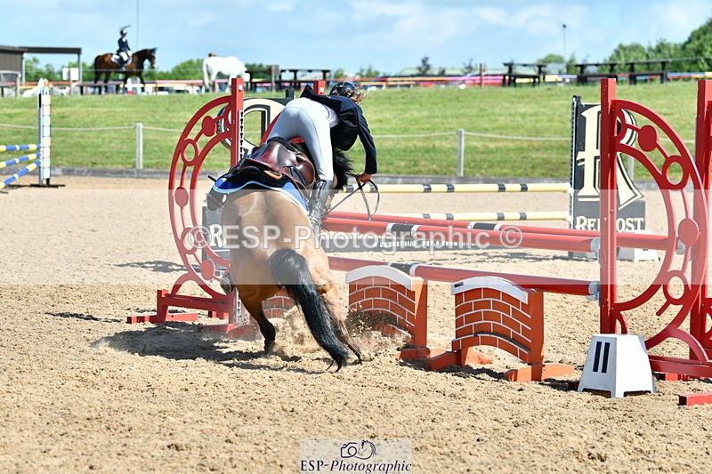 230624A-101945-00262 - Cls 37 Springboard 128 + 138cm