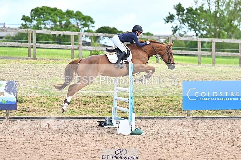 240608A-124127-02351 - Cls 4 Snr Newcomers and 1.10m Open