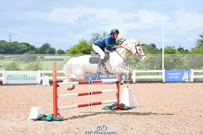 230715A-131652-01193 - Cls 4 Newcomers & 1m Open