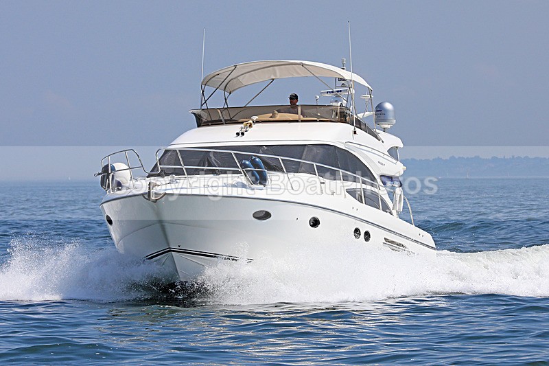 180528 MANHATTAN III - PRINCESS 57 1Y3A2999 - Flybridge Cruisers