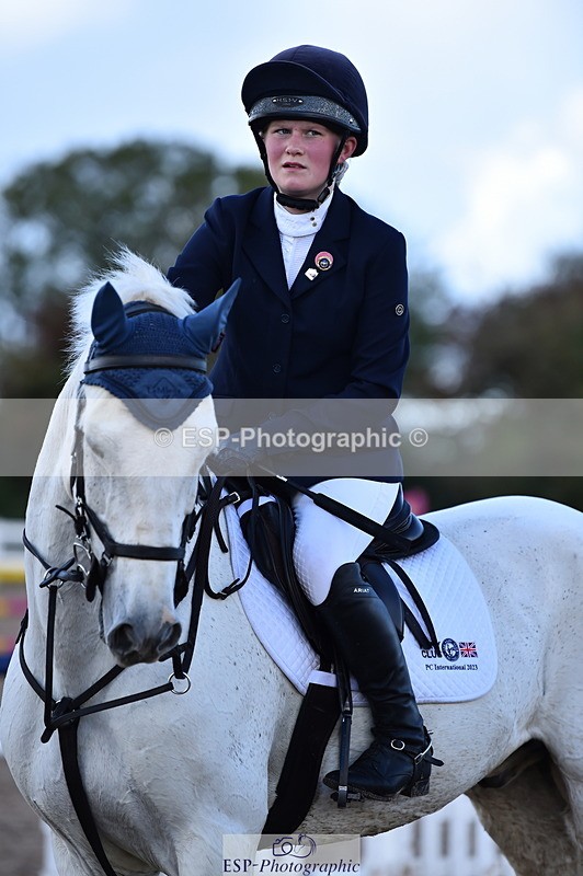 231014A-112710-04034 - Cls 13 85cm Amateur Q 2nd R