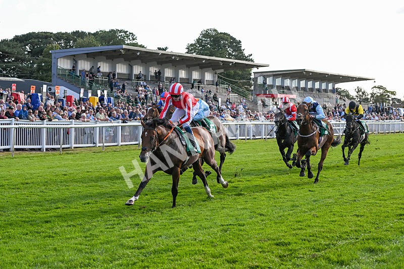 160824-Race 3-Force And Valour-9075 - Race 3