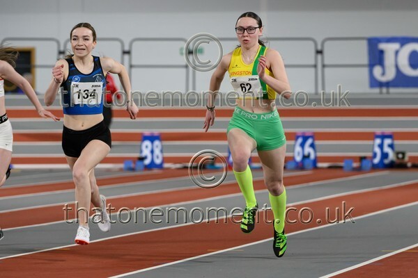 Age26SAT-926433 - Track Female Set One