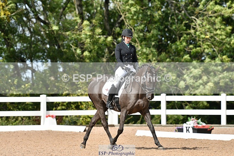 250906-123345-02733 - 093-Tia.RattyRolos.sweet.like.chocolate