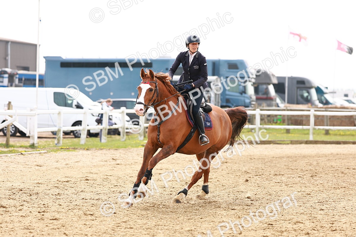  - Class 18 - Senior Newcomers - 1.10m