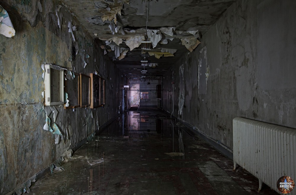the darkest passage - Blackgate Prison*