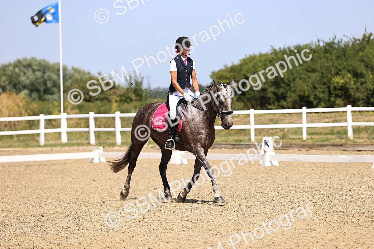 SBM_010355 - Novice 5 - 11.20-12.23