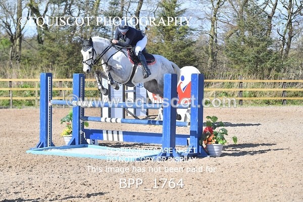 BPP_1764 - CLASS 18 SUN Senior Newcomers/ 1.10m Open