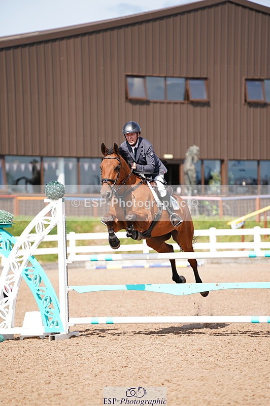 240803A-155744-09108 - Cls 40 Snr 1.15m Open