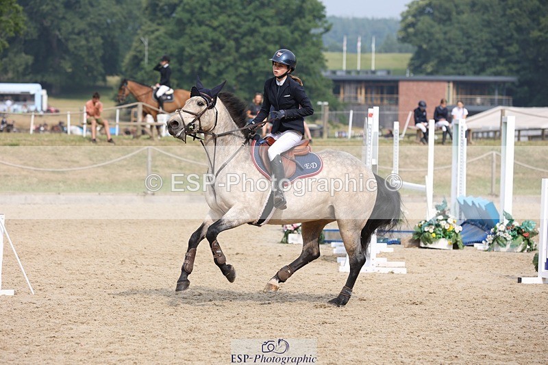 230618-092957-09664 - Cls 19 Pony Intro 1m