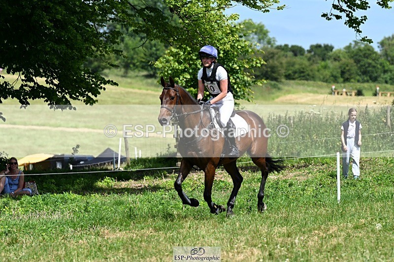 240629X-113520-0506 - 010-Georgie_Selley-VICARSTOWN_VICTOR
