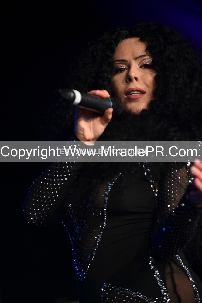 SH4_5939 - The Cher Experience