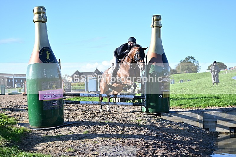 240912A-175227-02761 - Cls 7 Snr 90cm Open Speed Derby