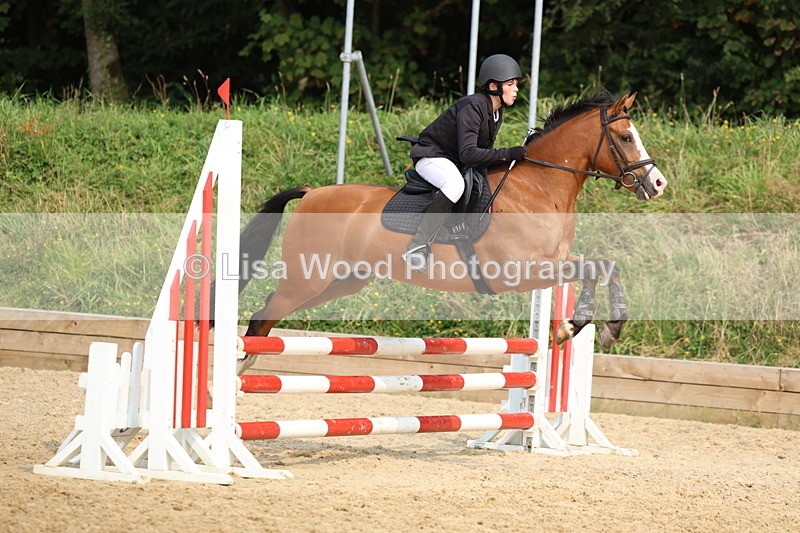 3E7A2906 - Class 11: Junior 70cm