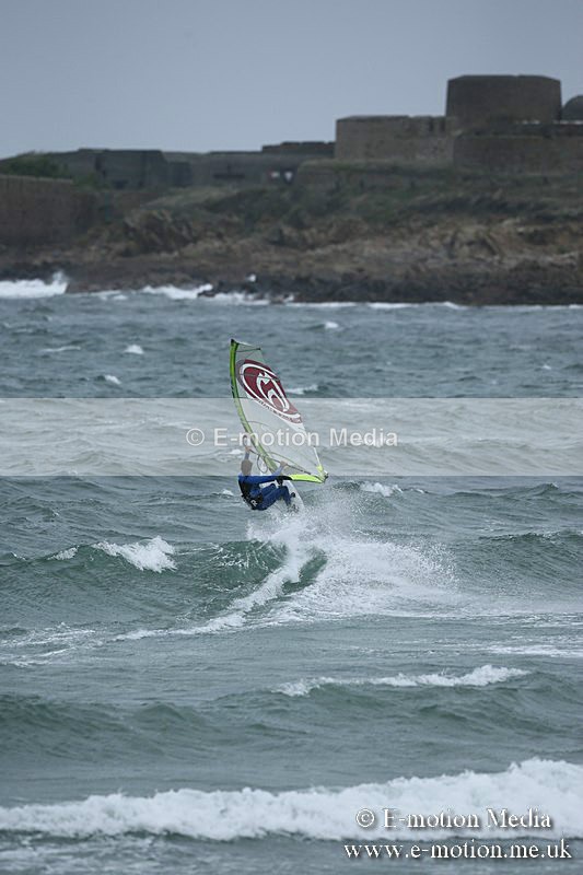 WS 150913-205 - Windsurfing