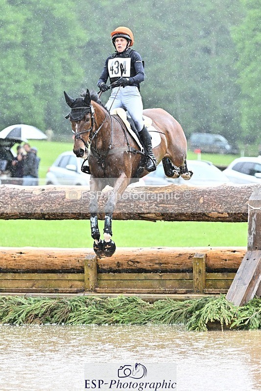 240526-125946-22278 - 434-GLOBAL_VICTORY-Alexandra_McAlpine