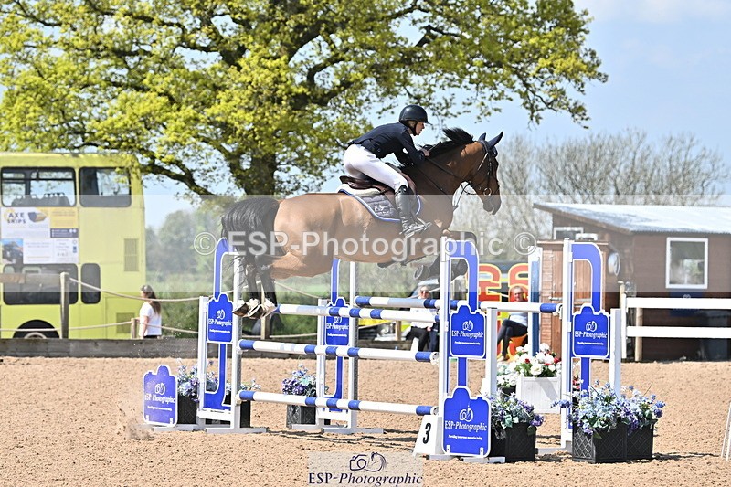 240509A-134348-02123 - Cls 10 National 1.30m Open