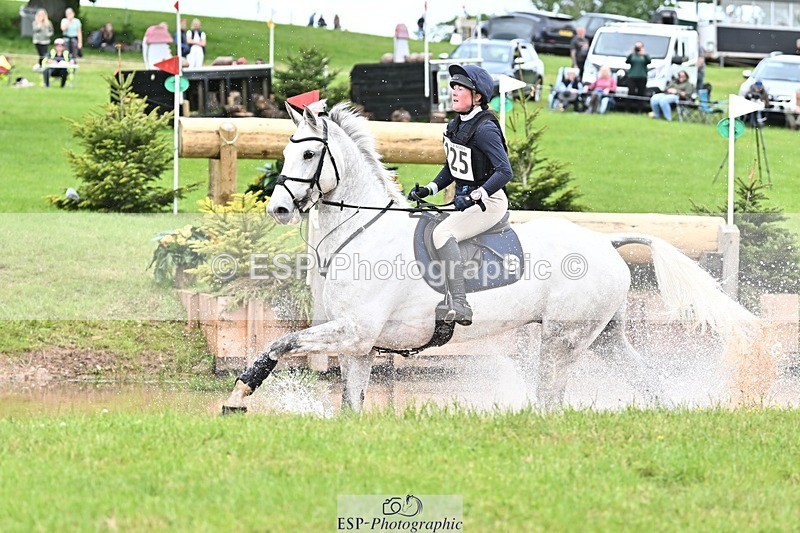 240525-154411-17280 - 225-SLEEHAUN_DANCER-Megan_Lawrence