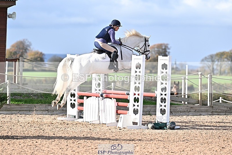 251102-131636-00611 - 90cm