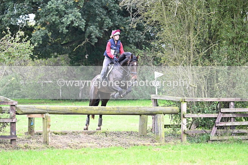 WJ7_1495 - Time at Photographer 12:35 to 13:04