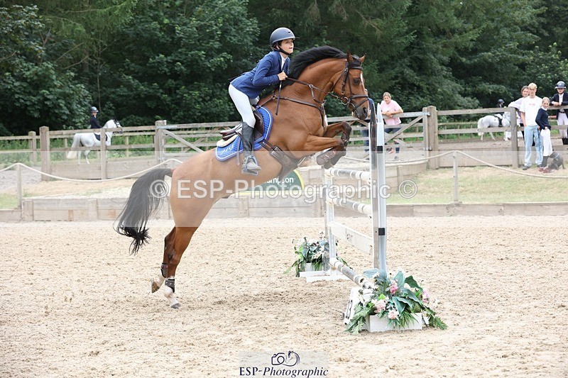 230618-143438-12644 - Cls 20 Pony Foxhunter 2nd R Jump Off's and Pres