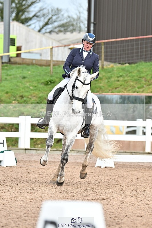 240218A-131105-07569 - 120-PAULA.LEE-Deseado.Santo