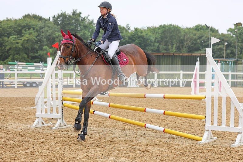 3E7A5232 - Class 4: Senior British Novice/90cm open