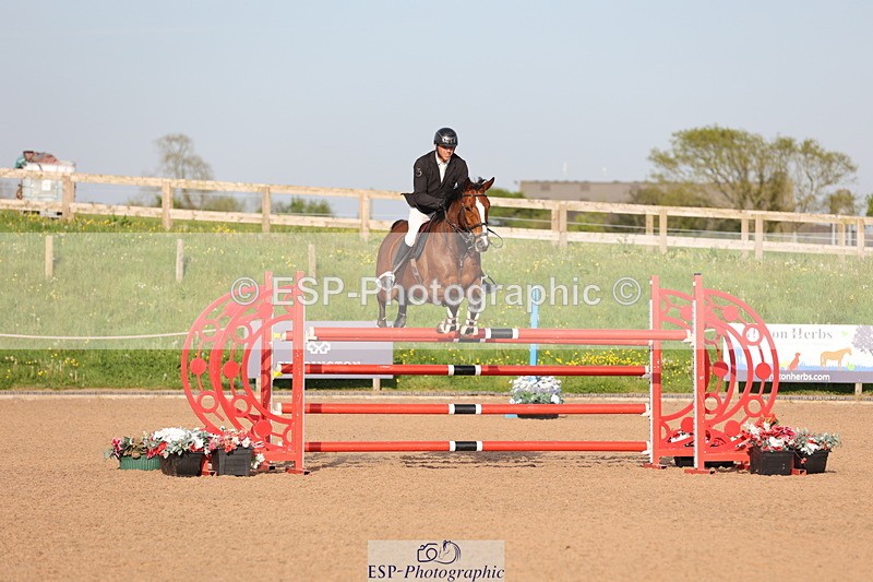 240511A-183826-15904 - Cls 39 Chard Equ Derby