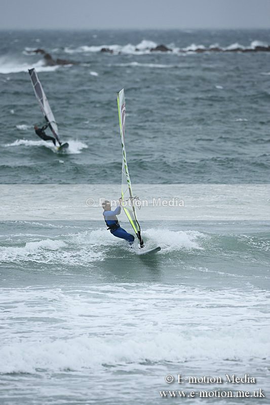 WS 150913-204 - Windsurfing