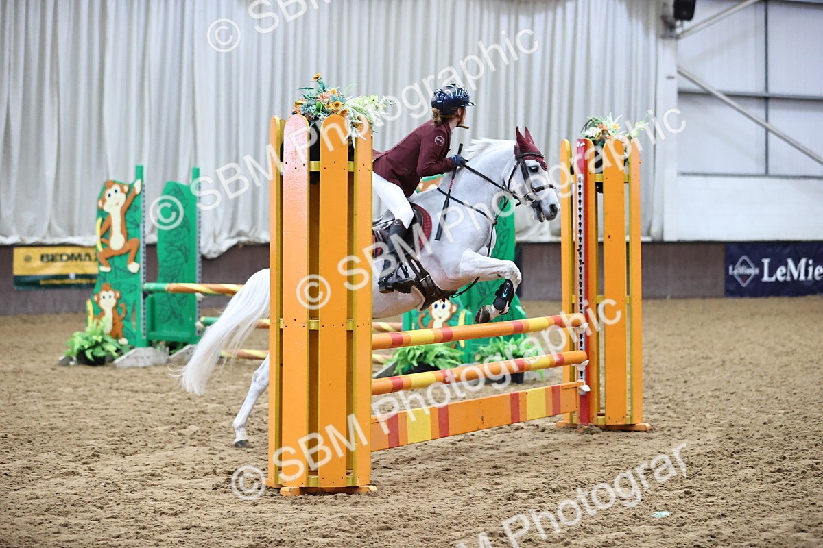 SBM_003385 - Class 11 - Springboard 128cm 138cm Restricted 85cm 95cm
