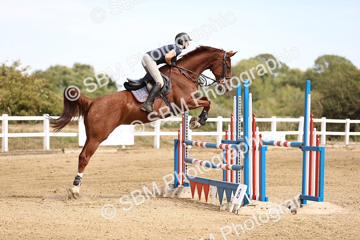 SBM_001066 - Class 4 - Senior Discovery - 1.00m Open