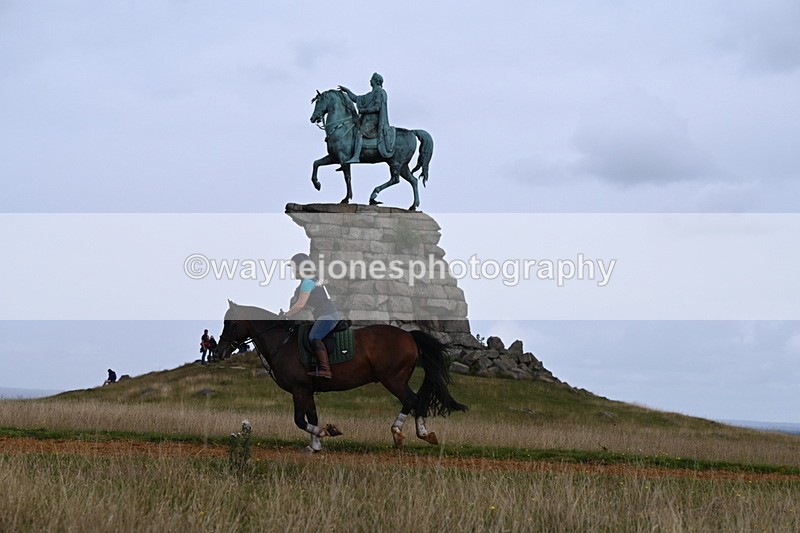 DSC_8246 - Time at Statue 13:52 to 14:33