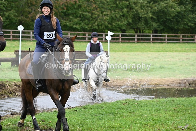 WJ6_4692 - Time at Photographer 11:57 to 12:14