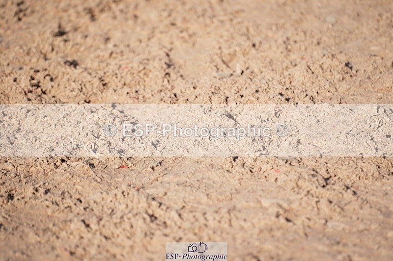 241027A-133844-03124 - SUN Cls 15-17 Children on Horses