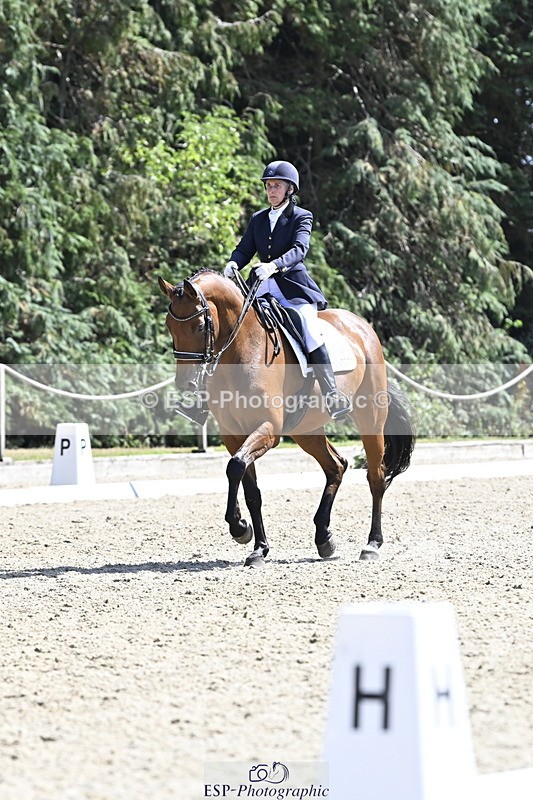 250810A-145405-07825 - 137-Kathryn.LittleQuietly.Does.It