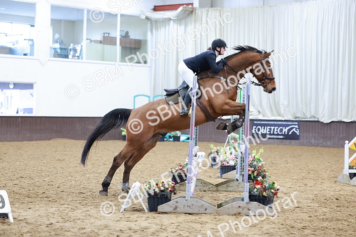 SBM_002950 - Class 9 - Equissage Pulse Senior BritiNovice/ 90cm Open