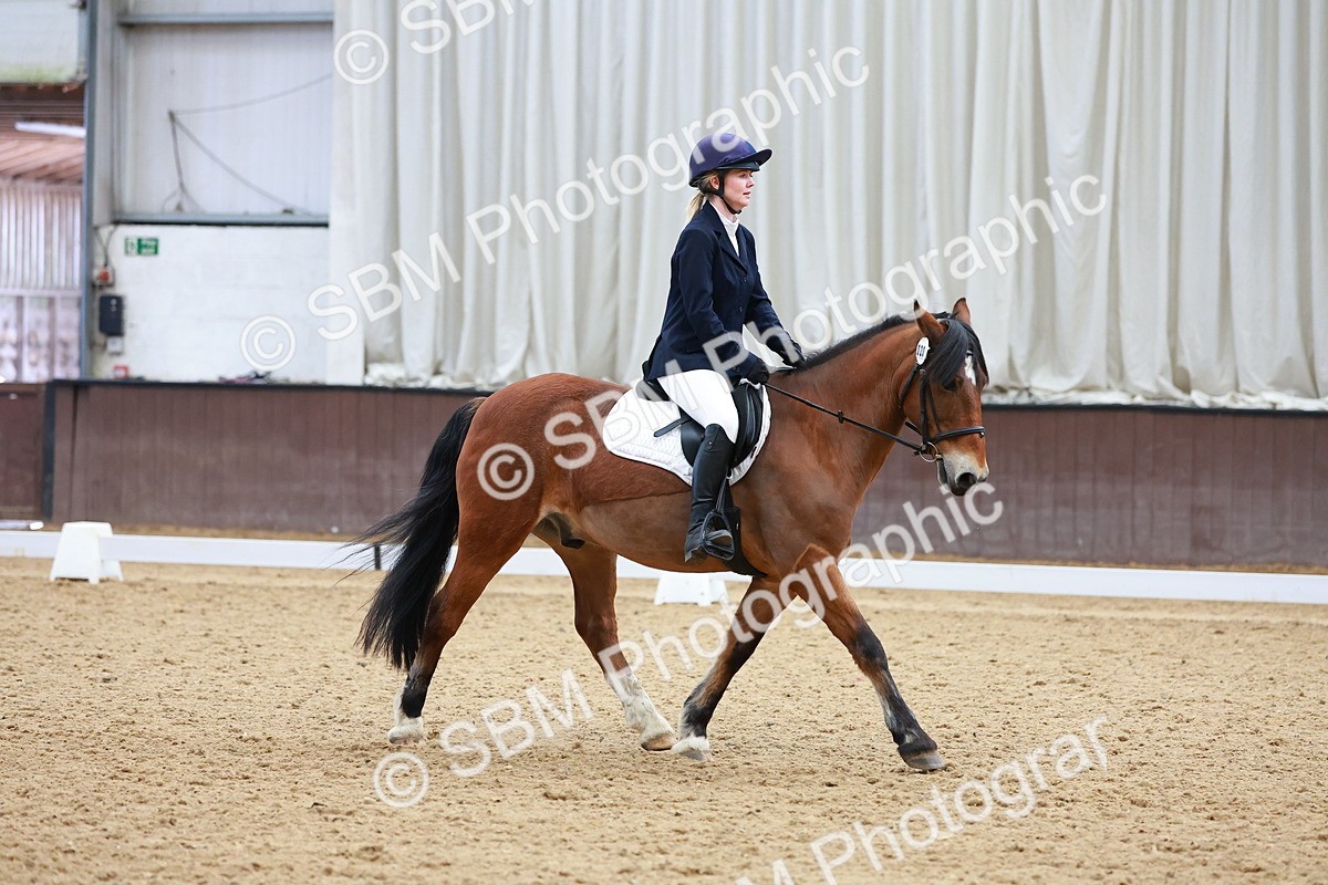 SBM_001002 - Class 5 - Novice 1