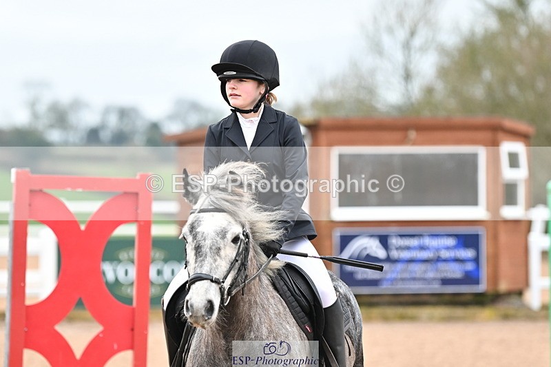 240309A-100400-00004 - Cls 1 Pony Intro 70cm