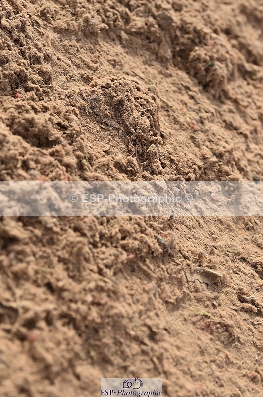 231015A-150520-08885 - Cls 26 1.05m Grand Prix