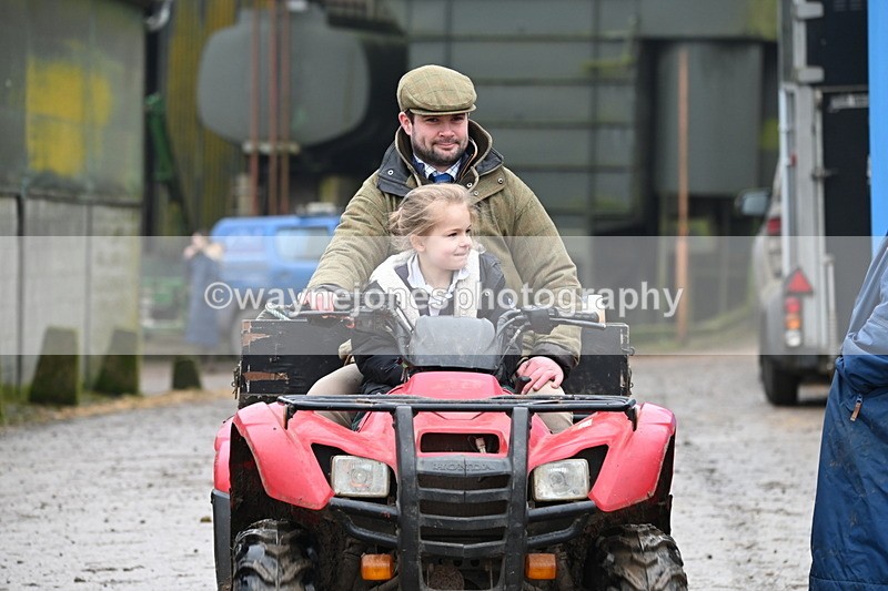 WJ6_6517 - Meet