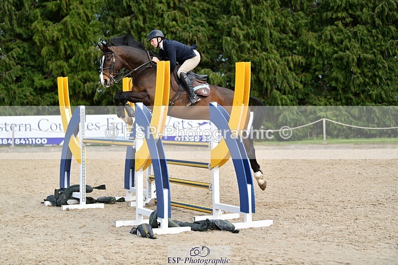 240324-150911-03205 - Cls 11 Foxhunter & 1.20m Open