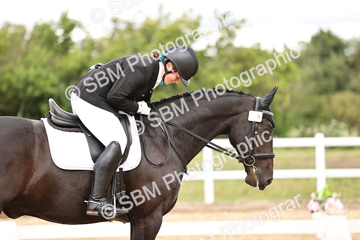 SBM_002056 - Class 2 - Novice 4 - 10.36-11.39