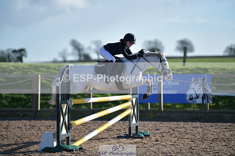 240211A-150132-03360 - Winter-Summer