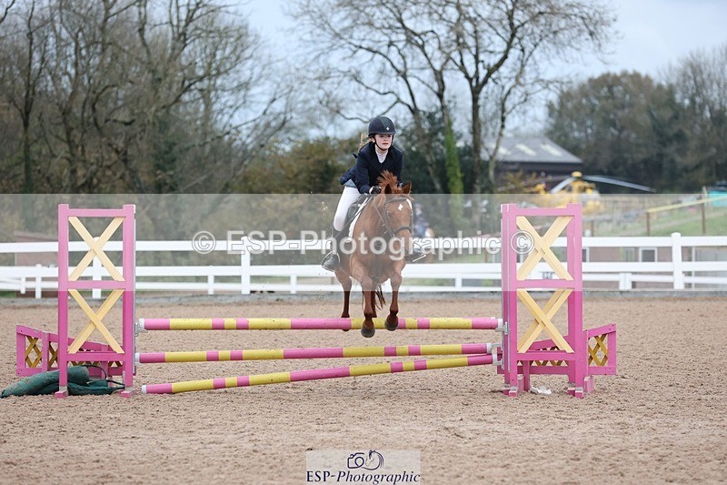 241116X-084447-00150 - Cls 03 Pony Intro 70cm