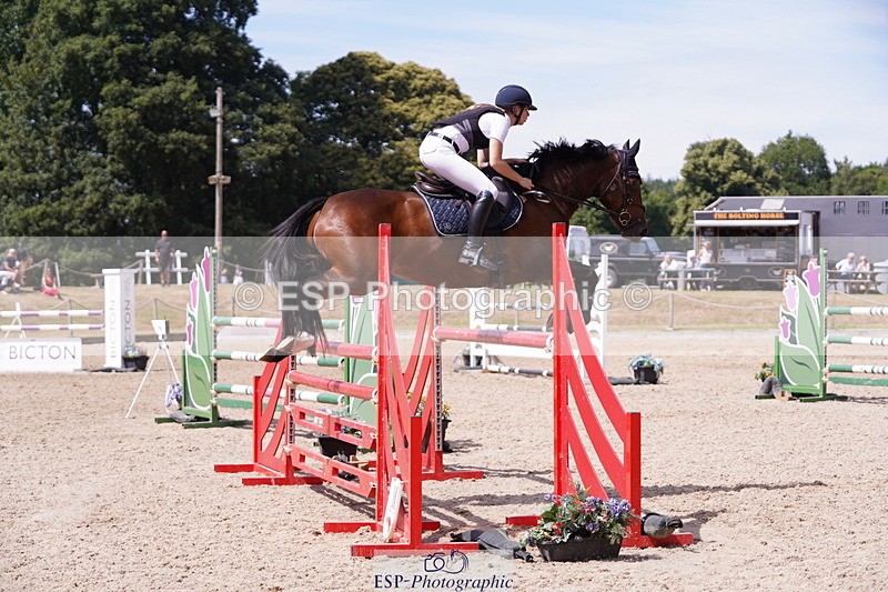 250704A-145616-11714 - Cls 22 Snr 1.15m Members Cup