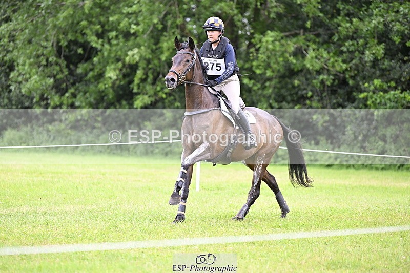 250524A-165251-14623 - C-275-Kat.Raybould-ROYAL.CATCH