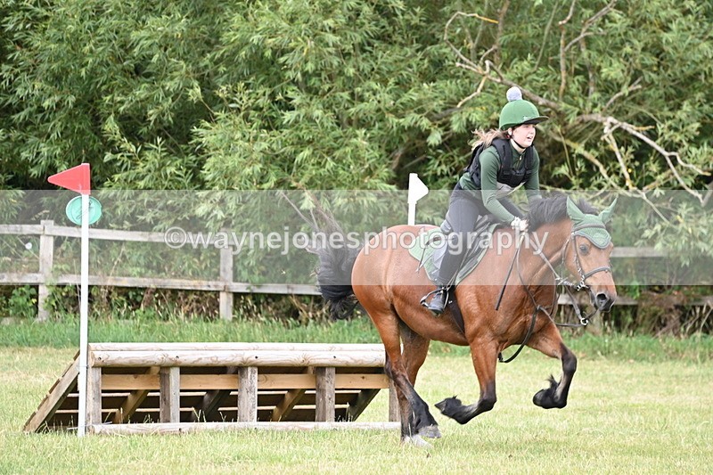 WJ6_6515 - 60cm XC Time 10:17 to 10:49