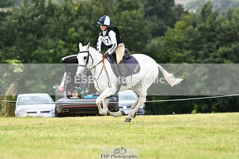 240825X-120935-33182 - 70cm XC 12.00 to End